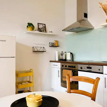 Apartment Stilvolles Im Zentrum - Free Parking *