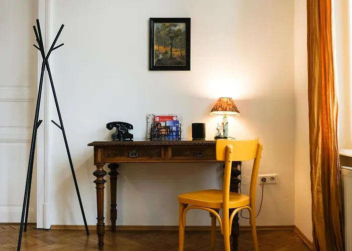 Historic Center Boutique 7 - Free Parking - Schlossberg View - By Casa Momo