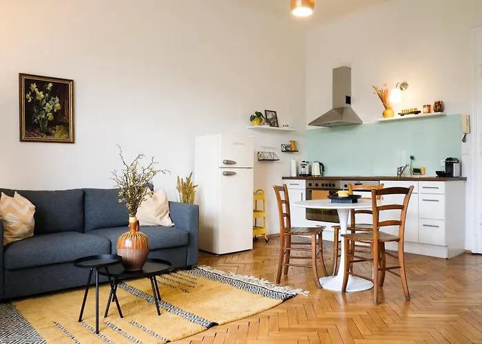 Historic Center Boutique 7 - Free Parking - Schlossberg View - By Casa Momo Appartamento *