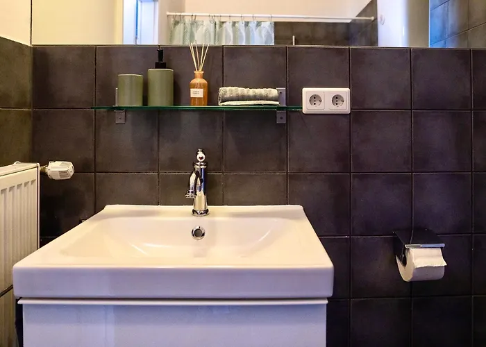 Apartment Historic Center Boutique 7 - Free Parking - Schlossberg View - By Casa Momo